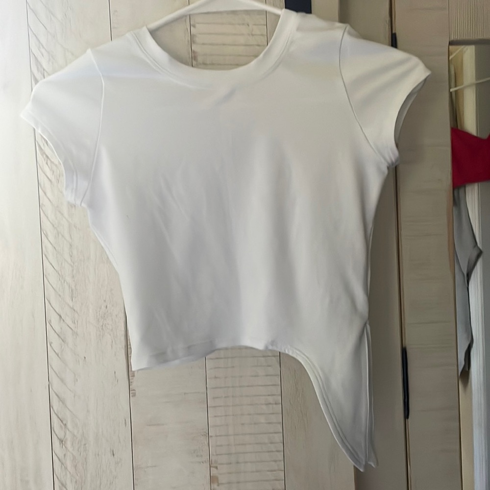 Bombshell sportswear, White crop top